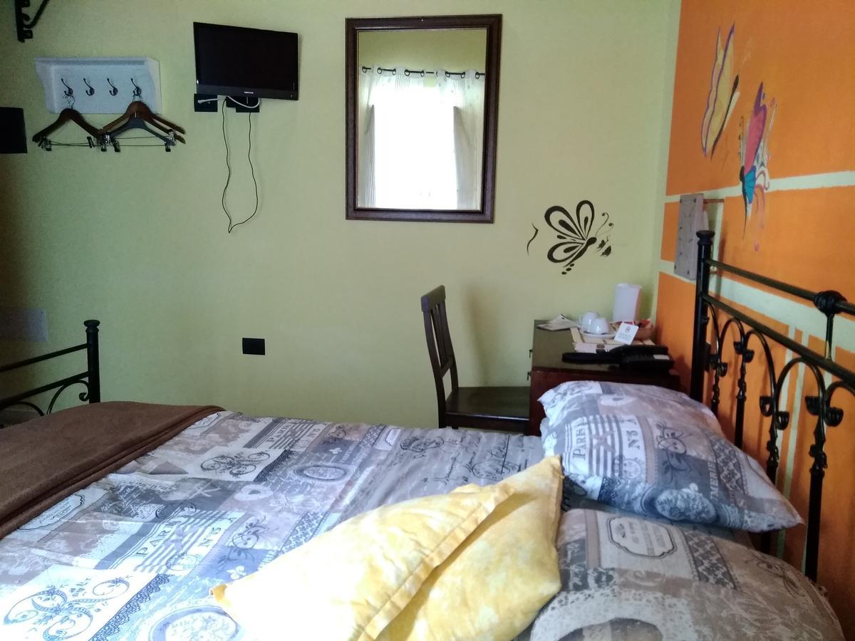 La Corte Di Lucina Terralba ภายนอก รูปภาพ